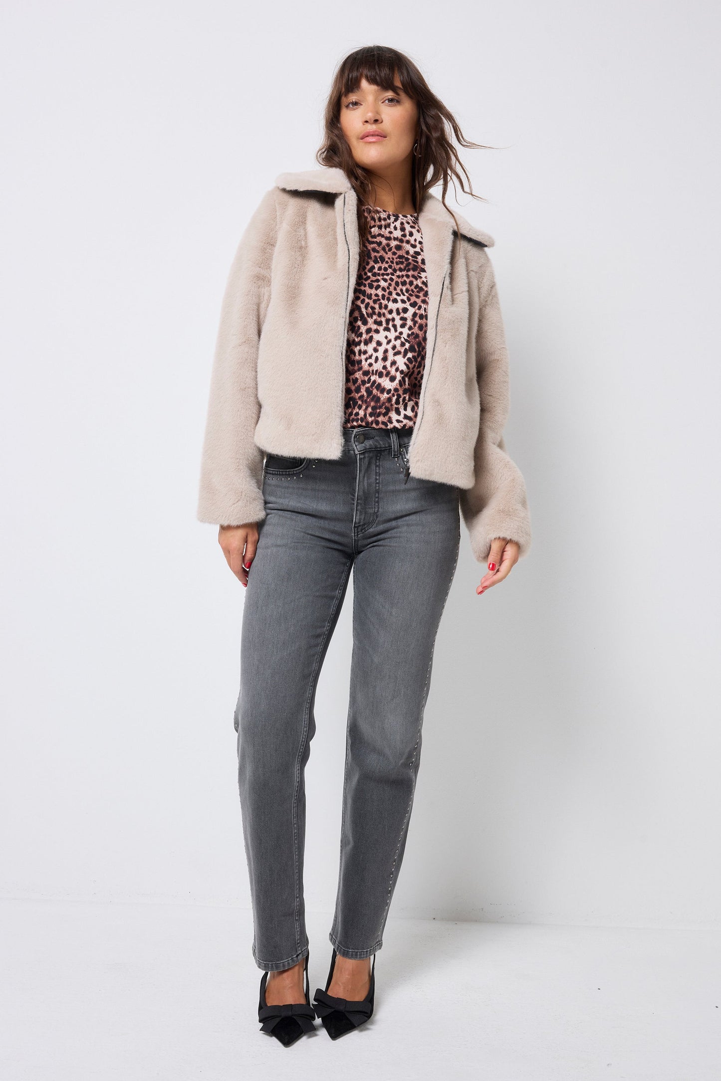 Kremowa Kurtka z Sztucznego Futra